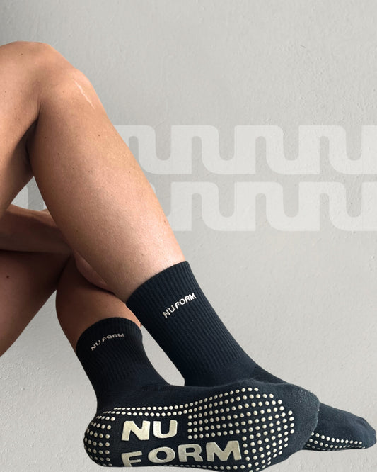 NU FORM ACTIVE Pilates Socks | CHARCOAL